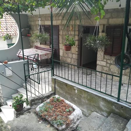 Apartmani Maruncic Omiš Eksteriør billede
