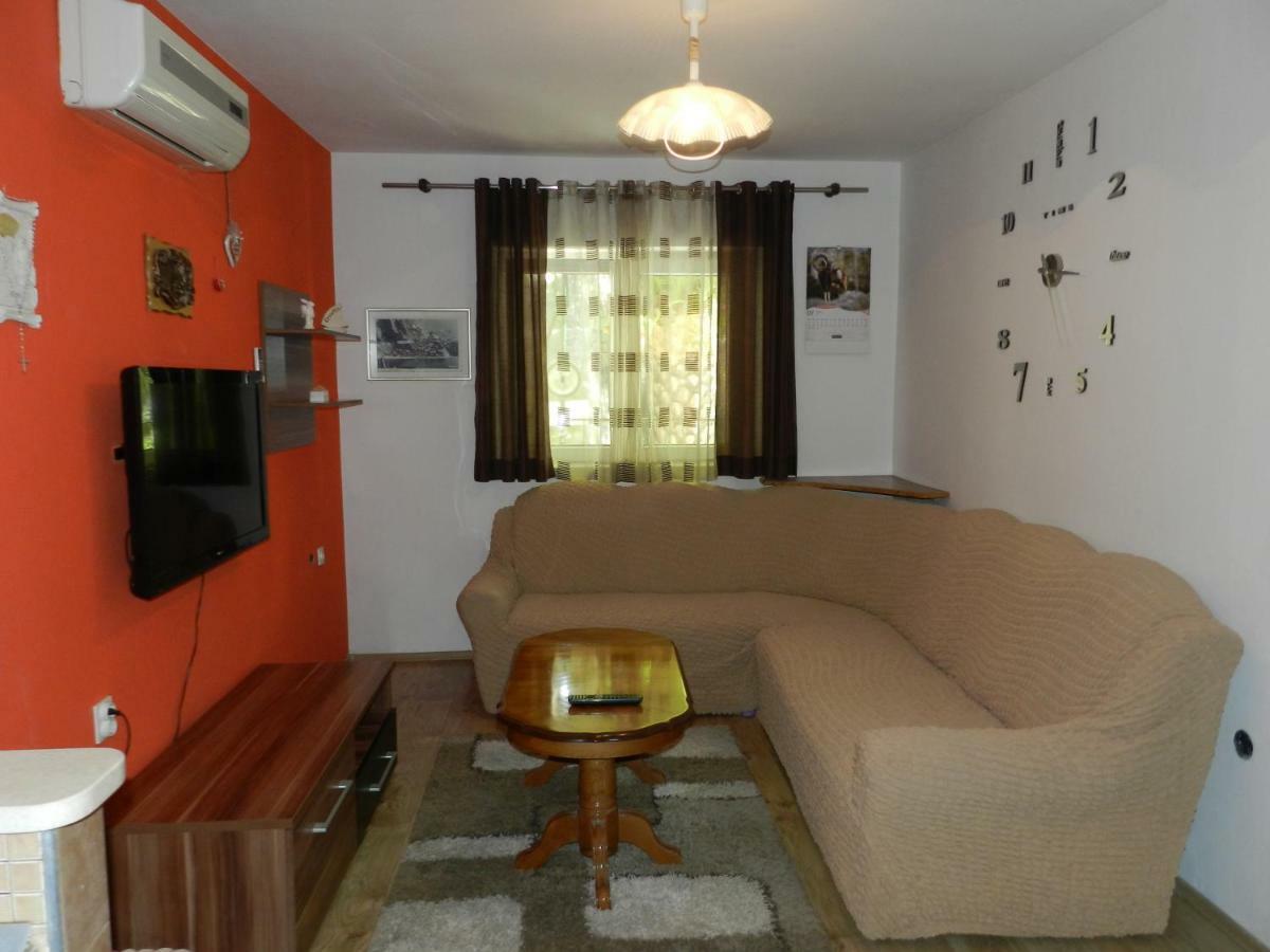 Apartmani Maruncic Omiš Eksteriør billede